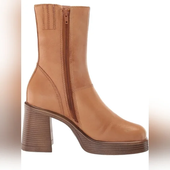Steve Madden Tan Heeled Boots - Picture 11 of 11